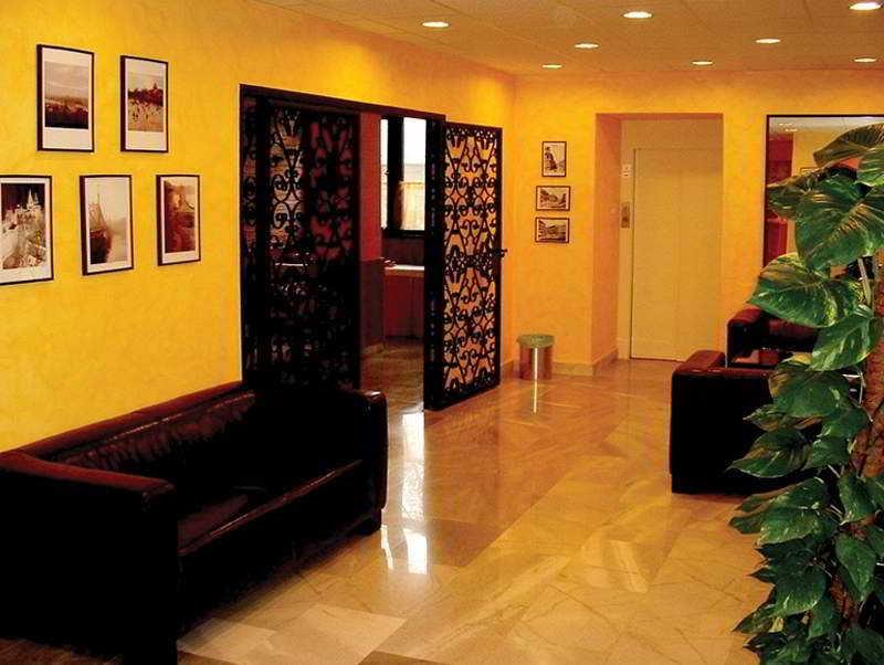 Hotel Rila Будапешт Интерьер фото